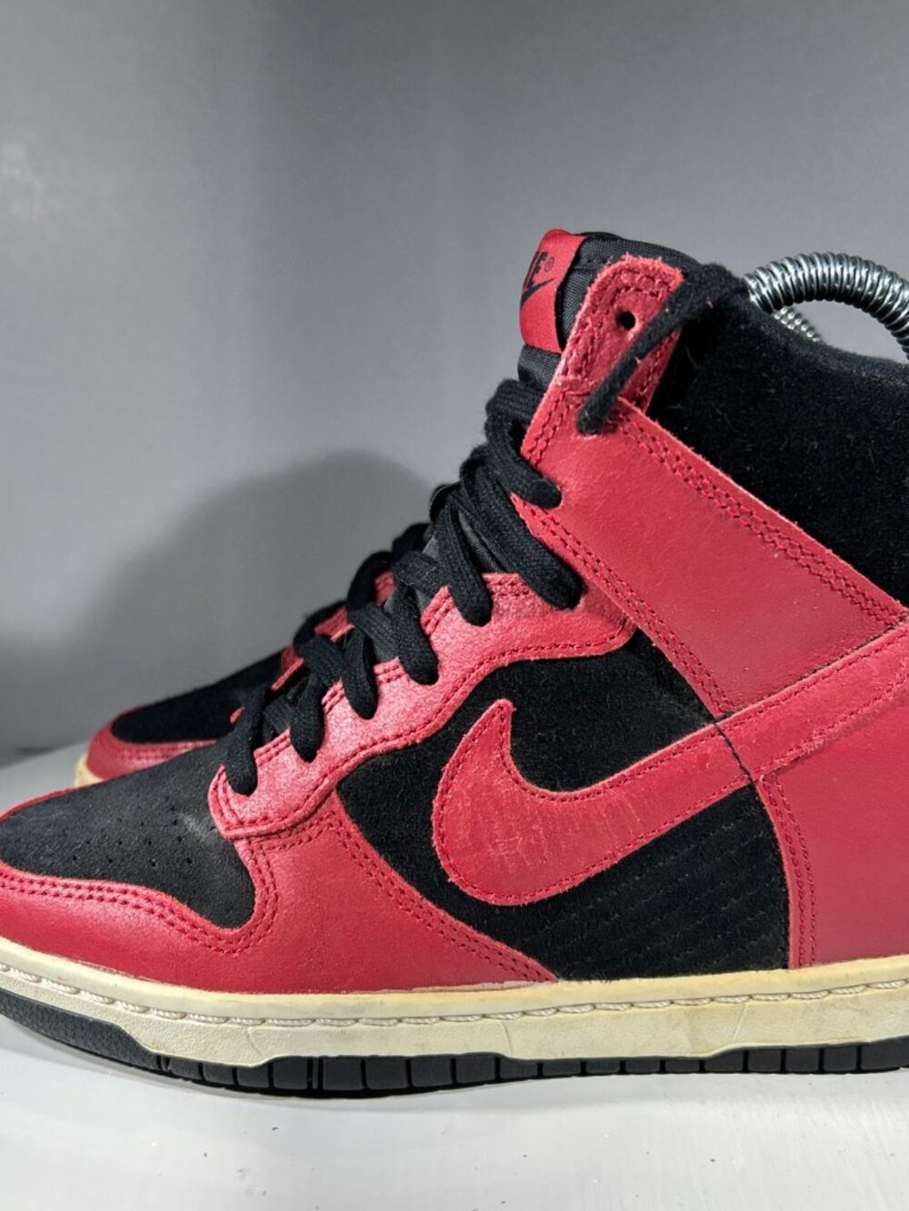 Nike Dunk Sky High Bred Womens Hidden Wedge Sneakers Shoes Size 6.5 Red Black Hi